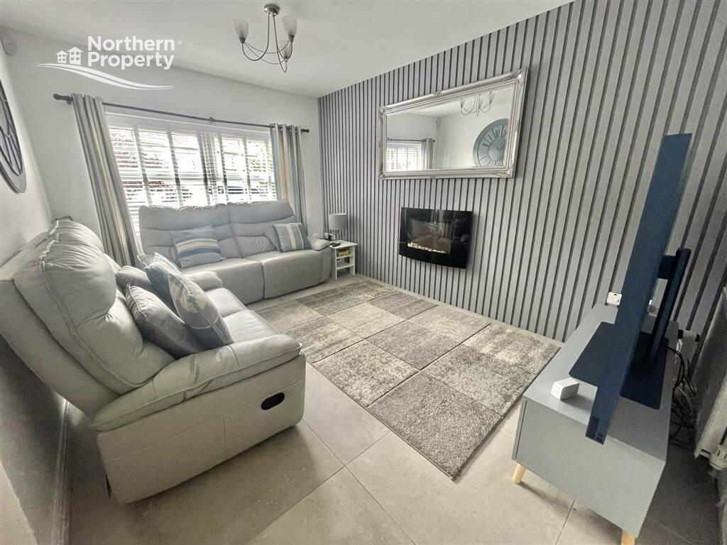 Photo 14 of 21 Mount Eagles Way, Dunmurry, Belfast
