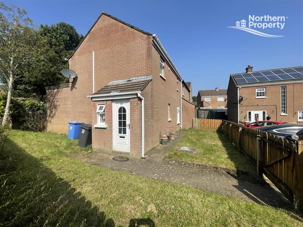 Photo 1 of 31 Colinbrook Avenue, Belfast