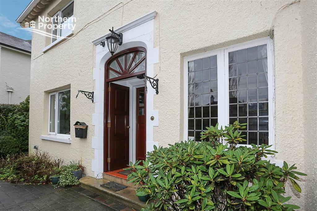 Photo 2 of 7 Harberton Drive, Belfast