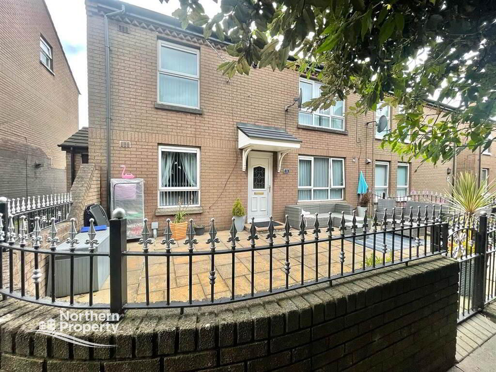 Photo 1 of 16 Albertbridge Road, Belfast