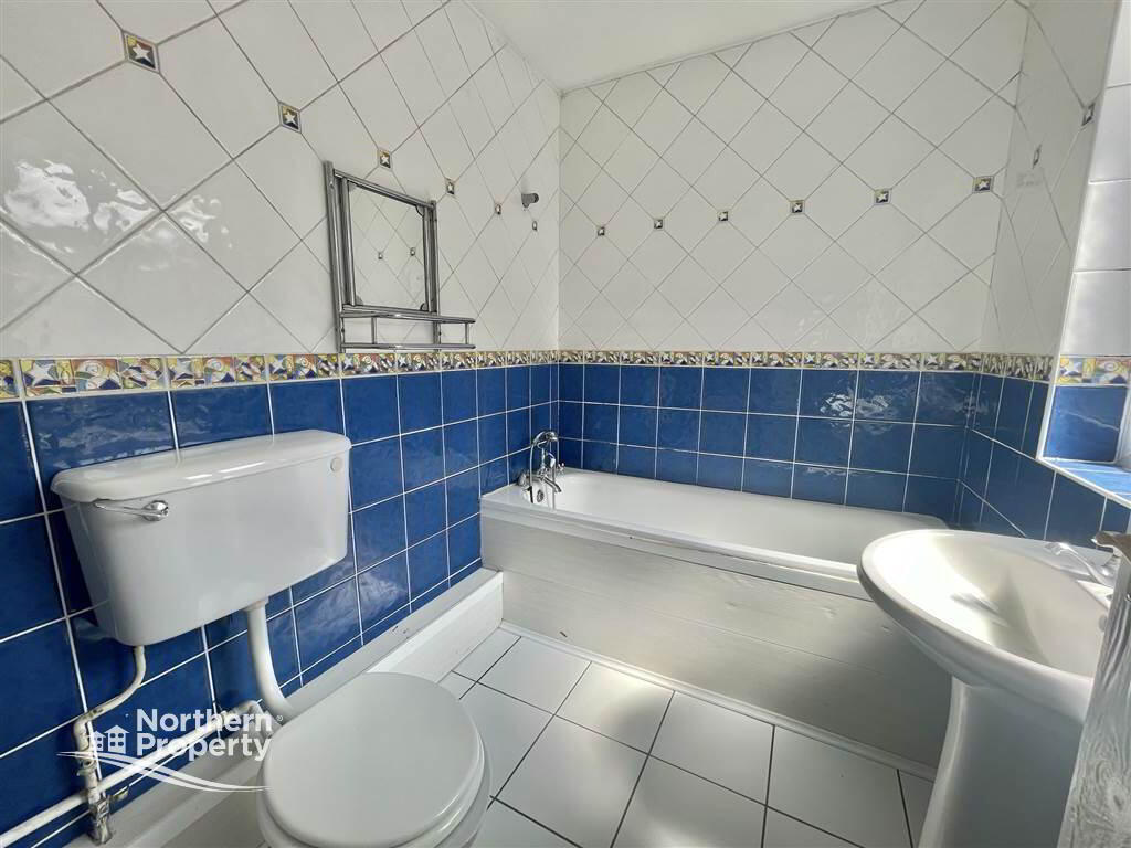 Photo 4 of 181 Stockmans Lane, Belfast