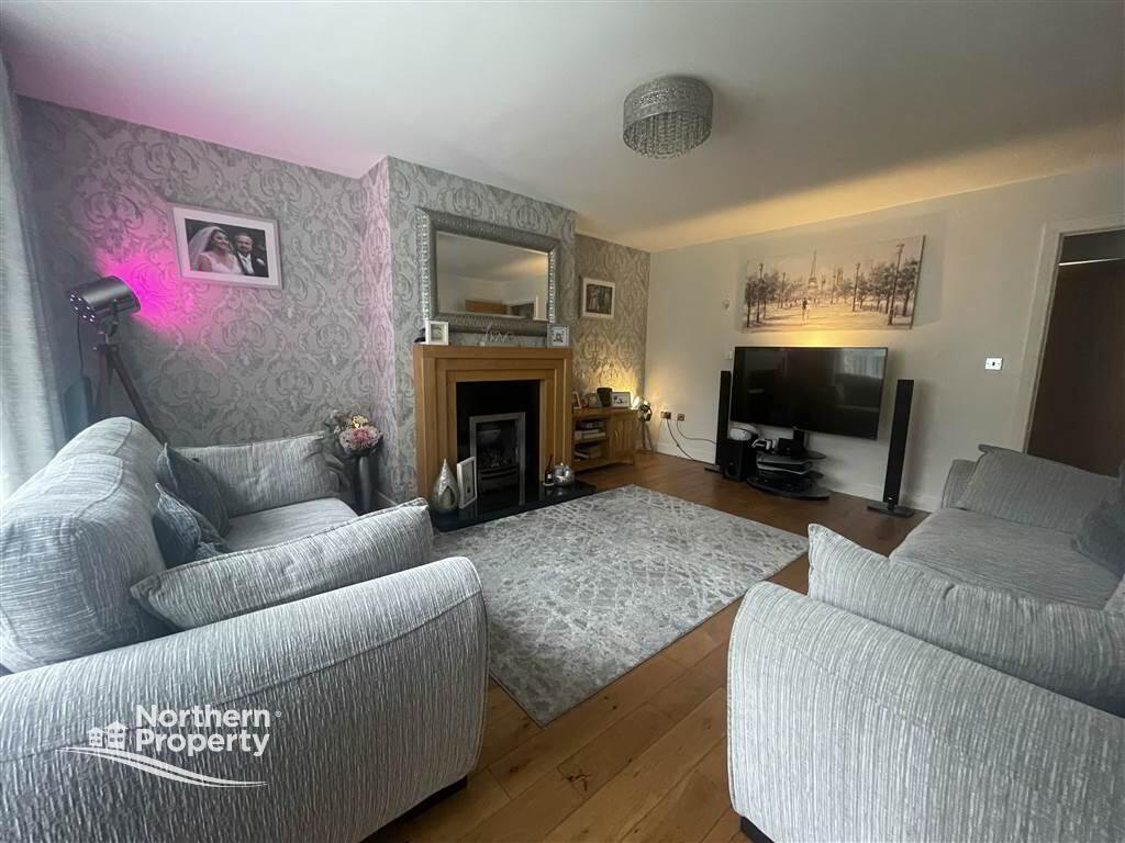 Photo 3 of 1 Lady Wallace Way, Lisburn