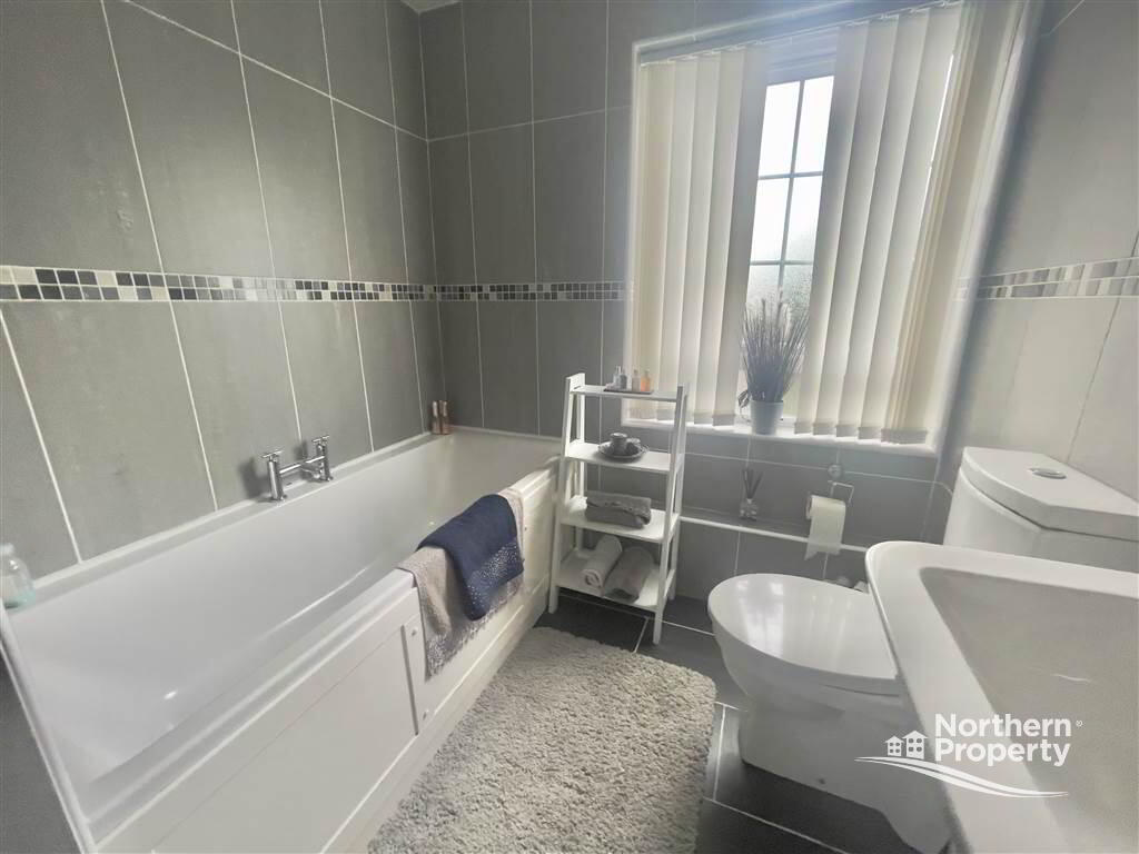 Photo 17 of 1 Lady Wallace Way, Lisburn