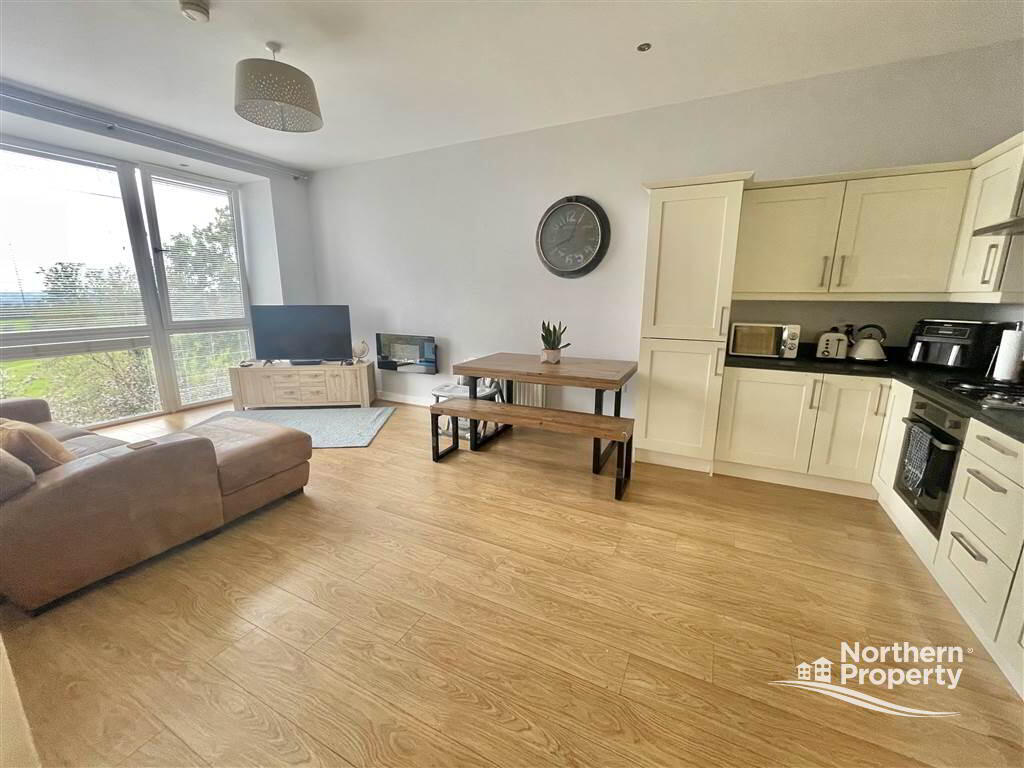 Photo 5 of 35 Lagmore View Road, Belfast