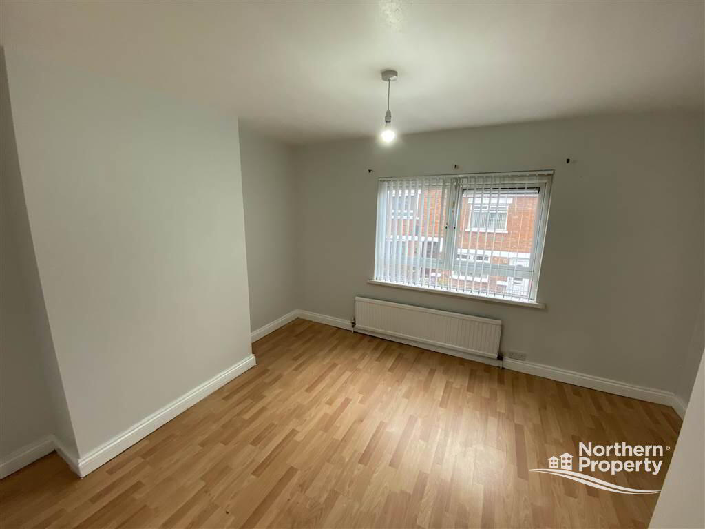 Photo 5 of 66 Beechmount Parade, Beechmount, Belfast