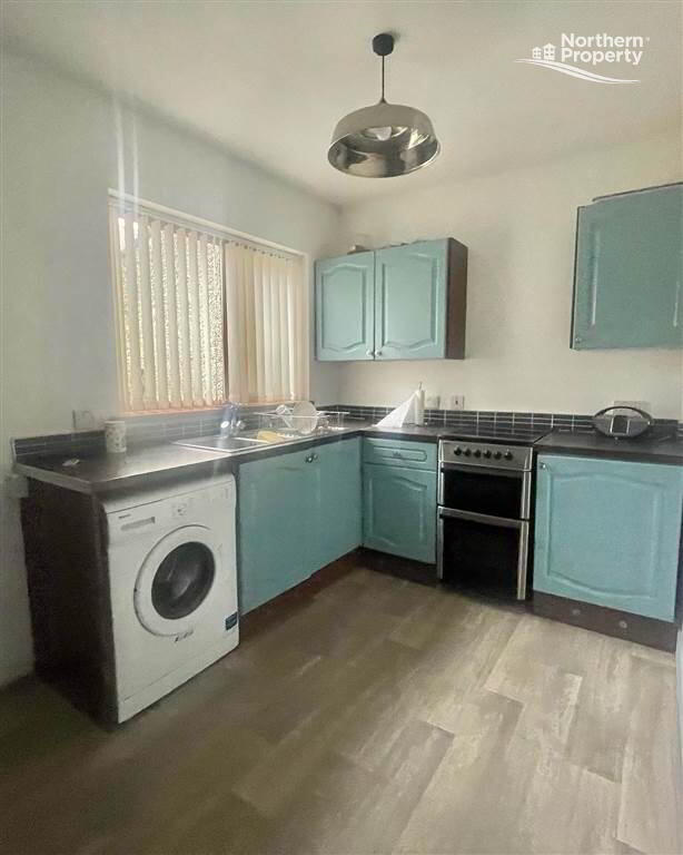 Photo 5 of 35 Brittons Drive, Belfast