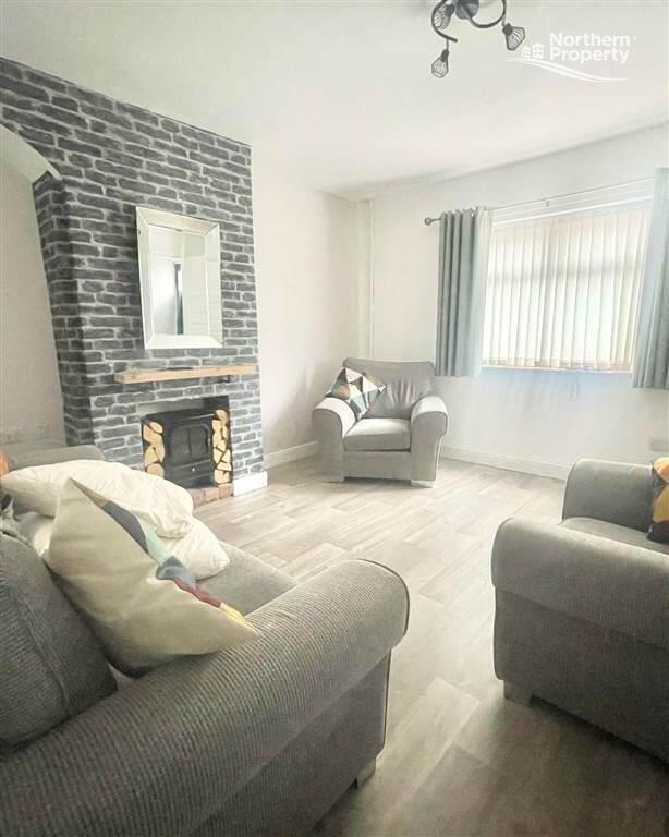 Photo 4 of 35 Brittons Drive, Belfast