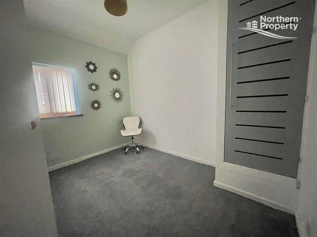 Photo 10 of 35 Brittons Drive, Belfast