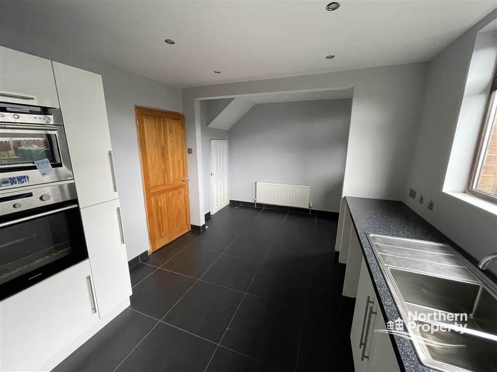 Photo 6 of 40 Ballycairn Close, Belfast
