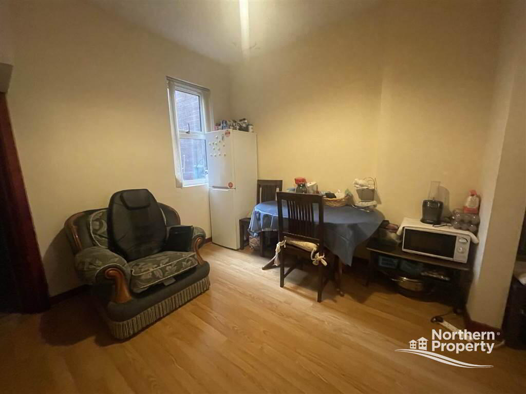 Photo 4 of 35 Crocus Street, Belfast