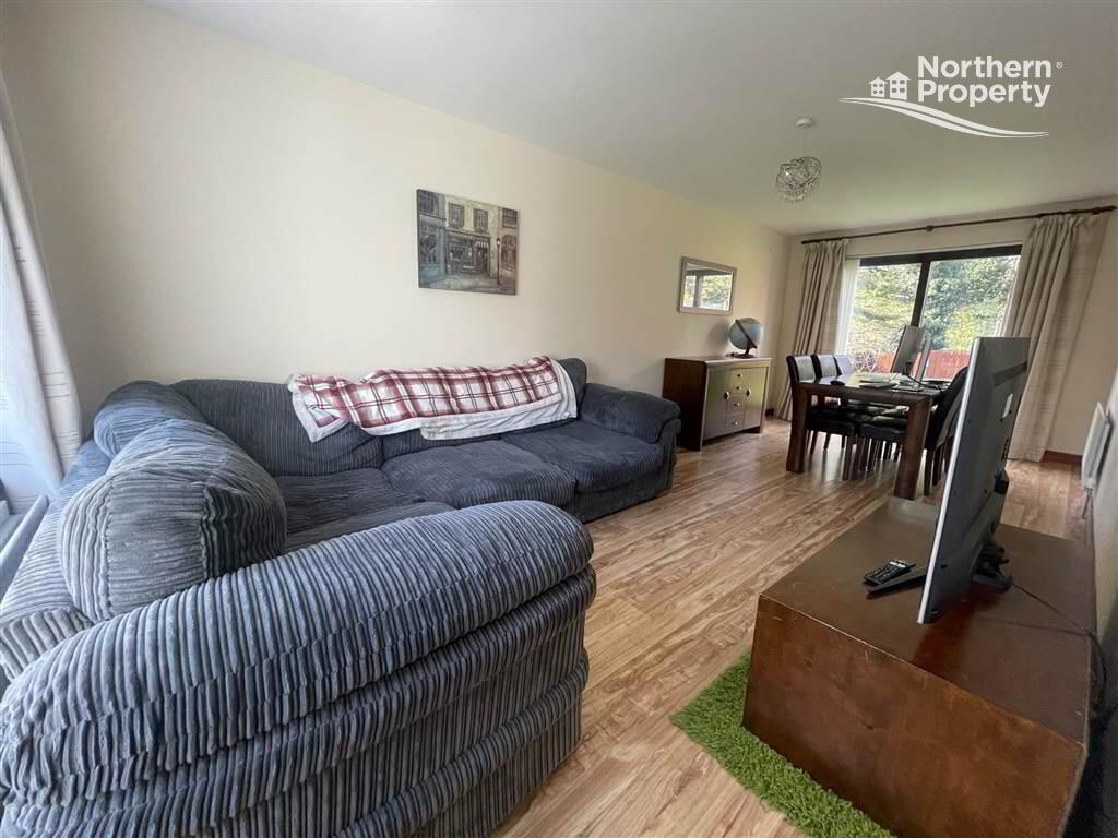 Photo 3 of 51 Brooklands Grange, Belfast