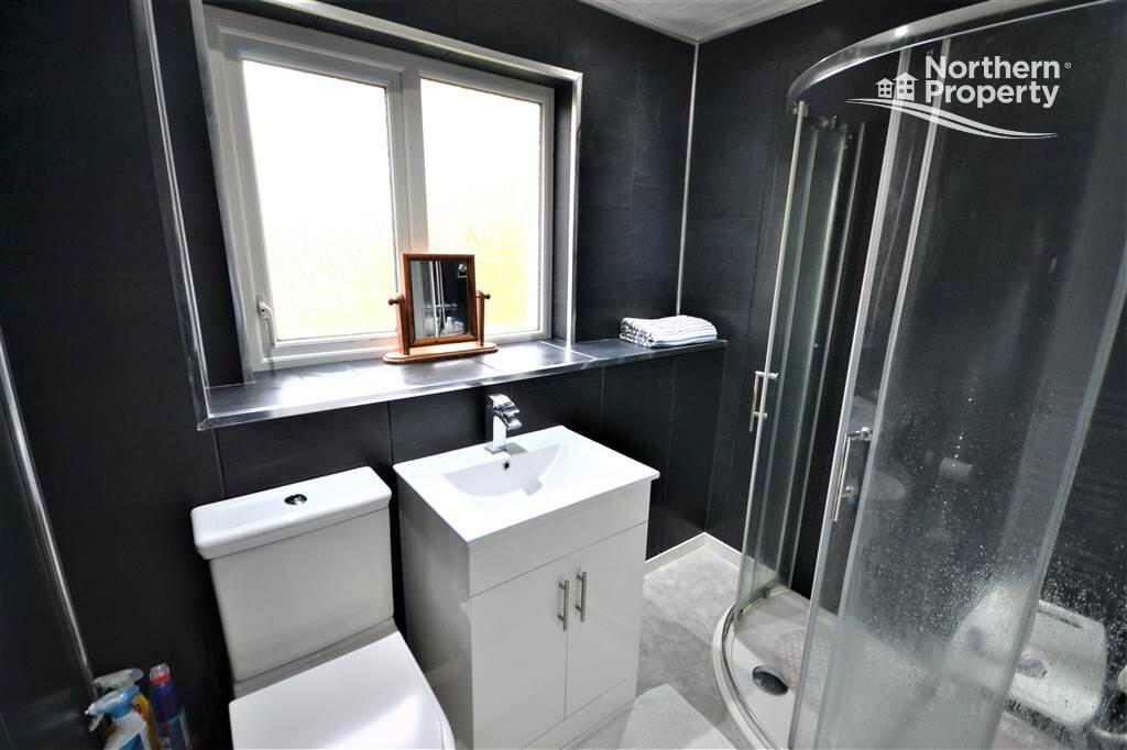 Photo 11 of 7 Laurelbank, Dunmurry, Belfast