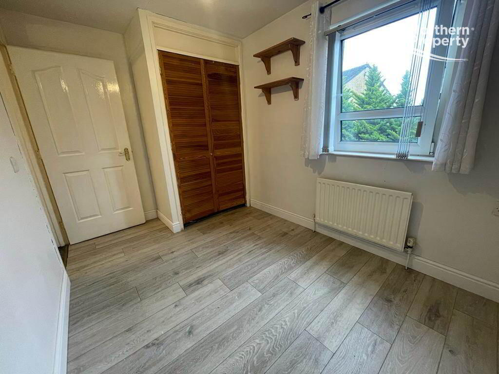 Photo 11 of 20 Beechmount Gardens, Belfast