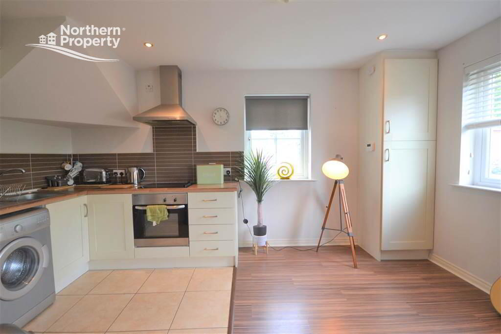 Photo 2 of 1 Barnfield Manor, Derriaghy, Lisburn