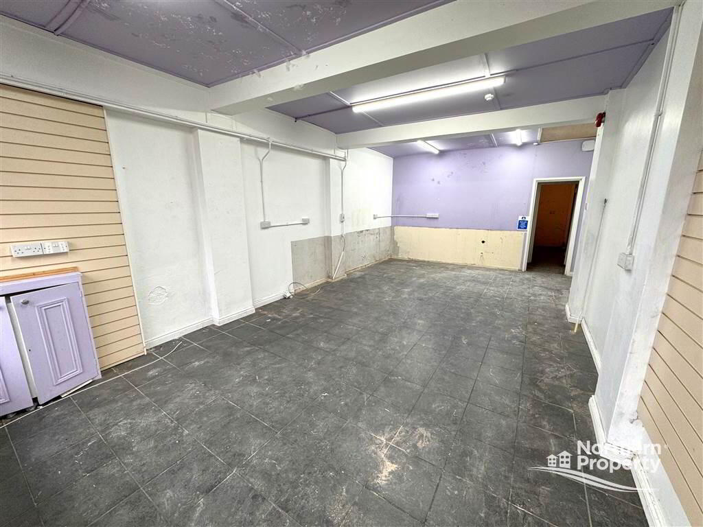 Photo 4 of 225 Falls Road, Belfast