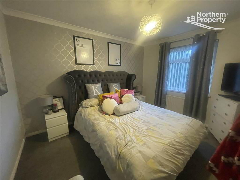 Photo 9 of 173 Horn Drive, Belfast
