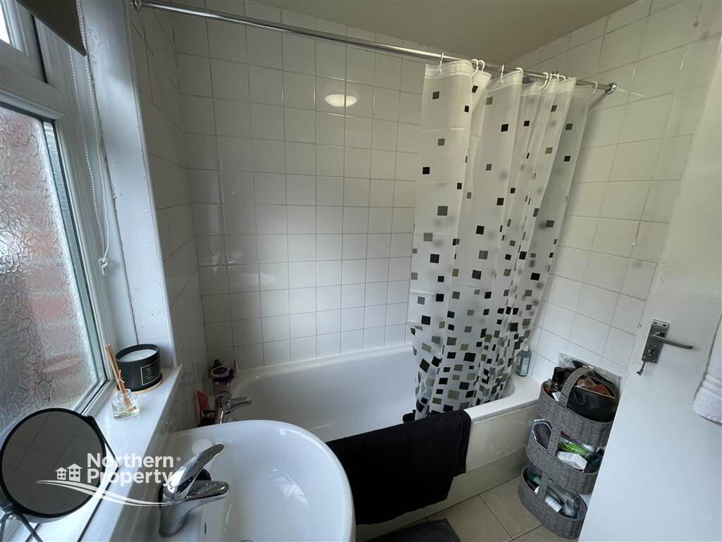Photo 11 of 13 St James Drive, Belfast