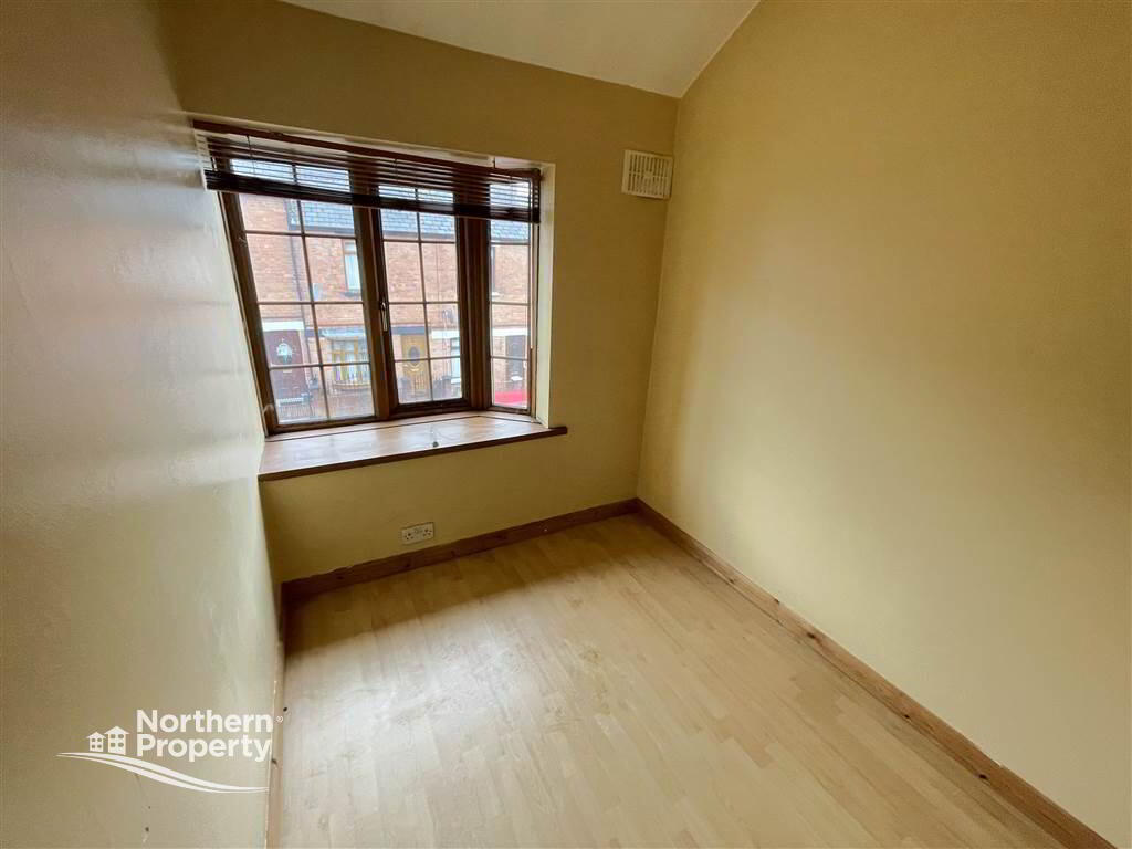 Photo 12 of 34 Rockdale Street, Belfast