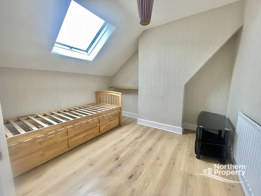 Photo 10 of 20 Springfield Road, Belfast