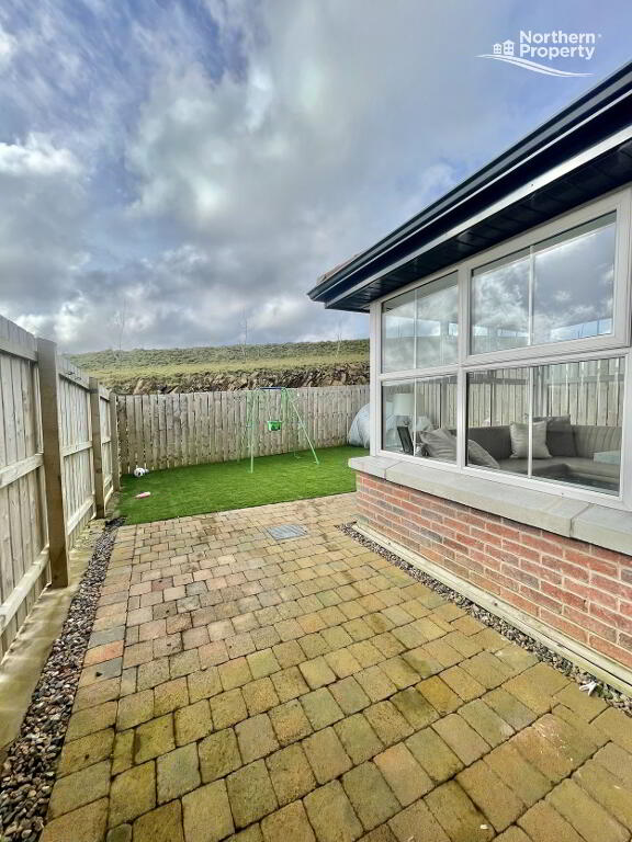 Photo 25 of 87 Thornberry Hill, Belfast