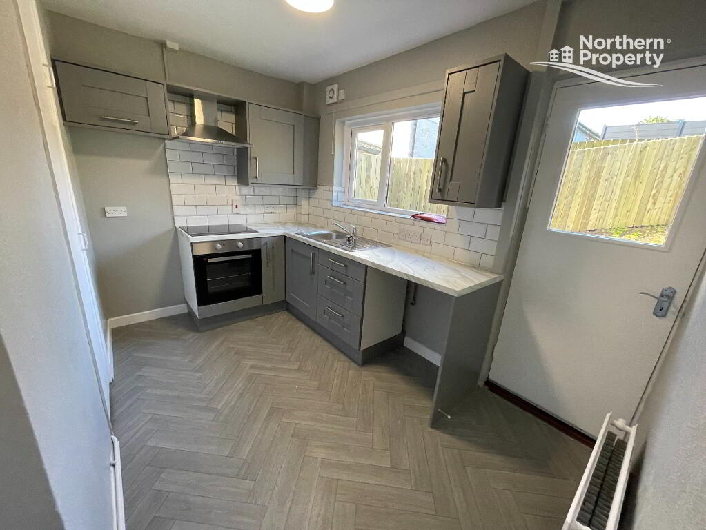 Photo 7 of 38 Norglen Road, Belfast