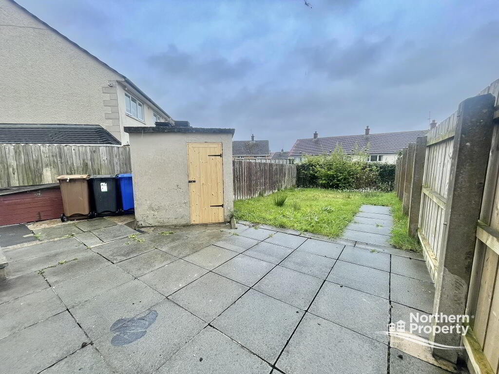 Photo 16 of 102 Ballymurphy Road, Belfast