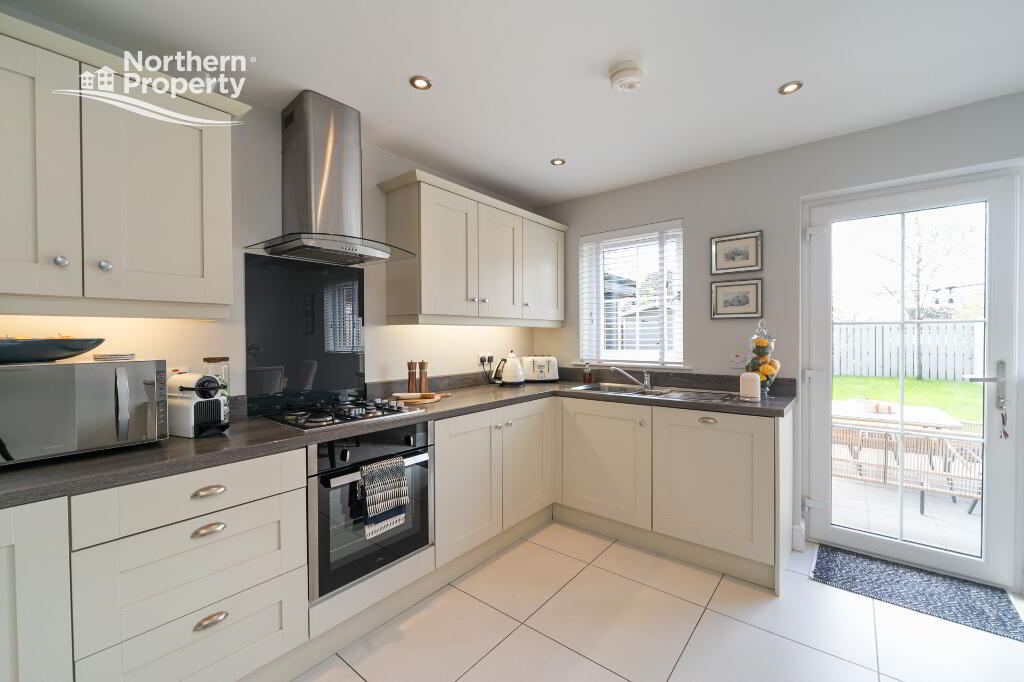 Photo 10 of 21 Lady Wallace Gate, Lisburn