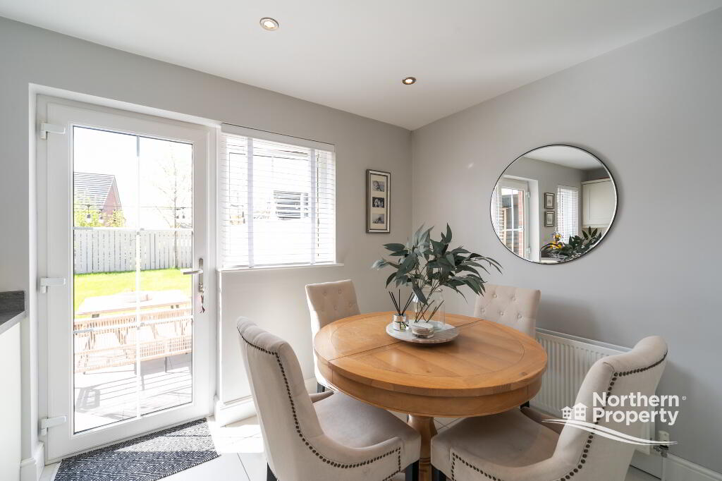 Photo 12 of 21 Lady Wallace Gate, Lisburn