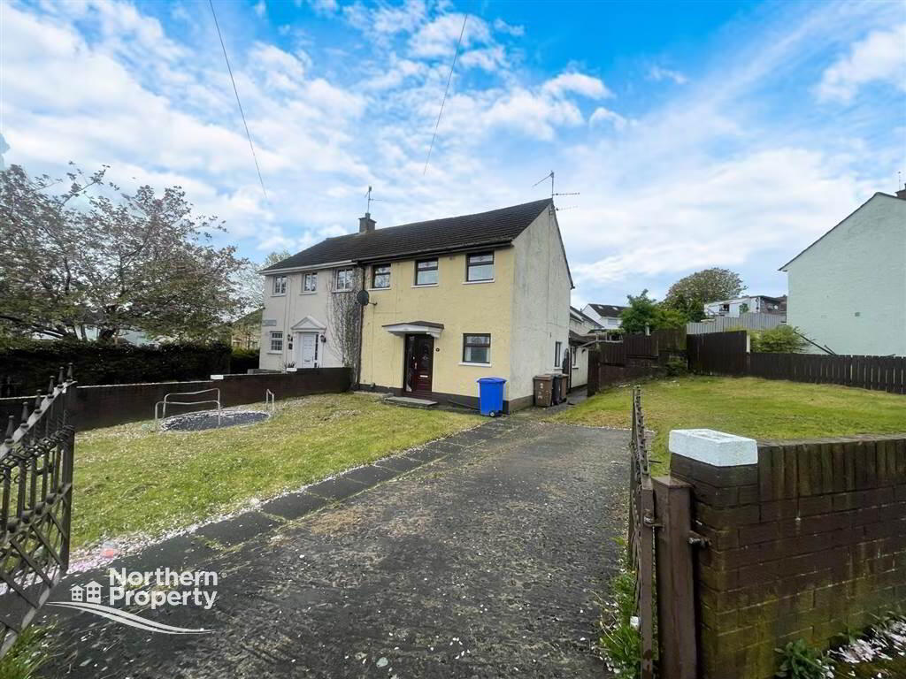 Photo 1 of 4 Ballymurphy Crescent, Belfast