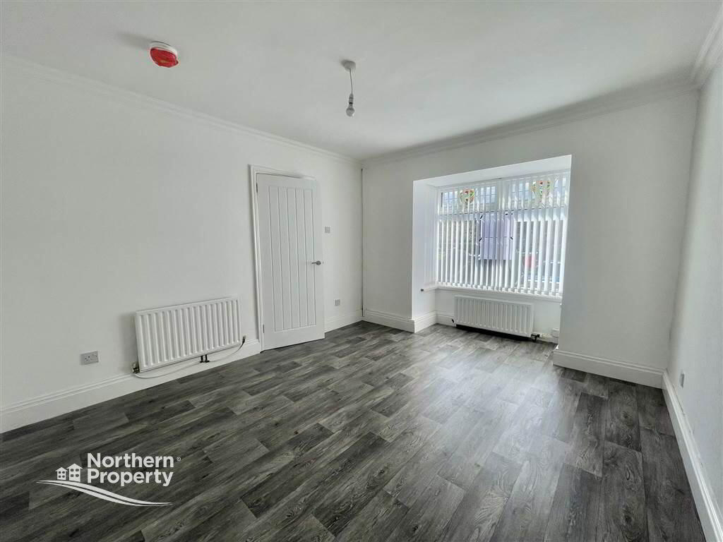 Photo 6 of 39 Monagh Road, Belfast