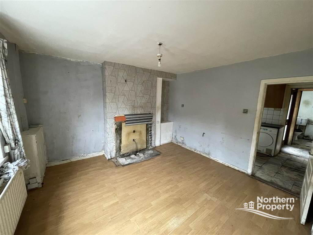 Photo 2 of 21 Rockmount Street, Belfast