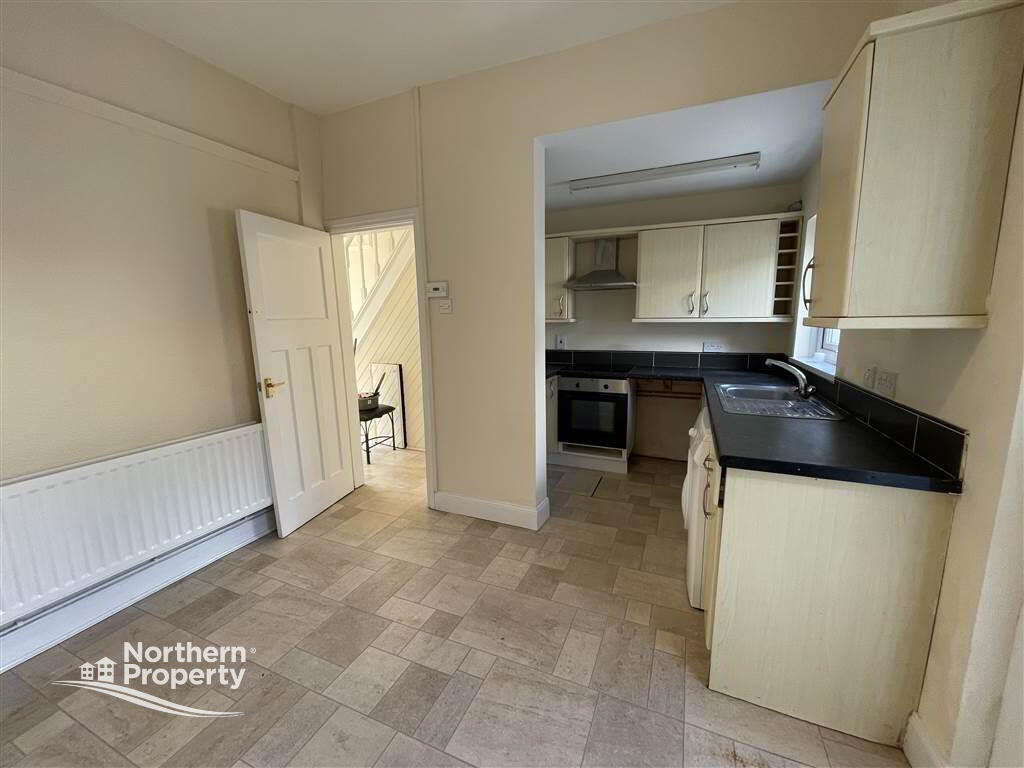 Photo 9 of 38 Iveagh Drive, Belfast