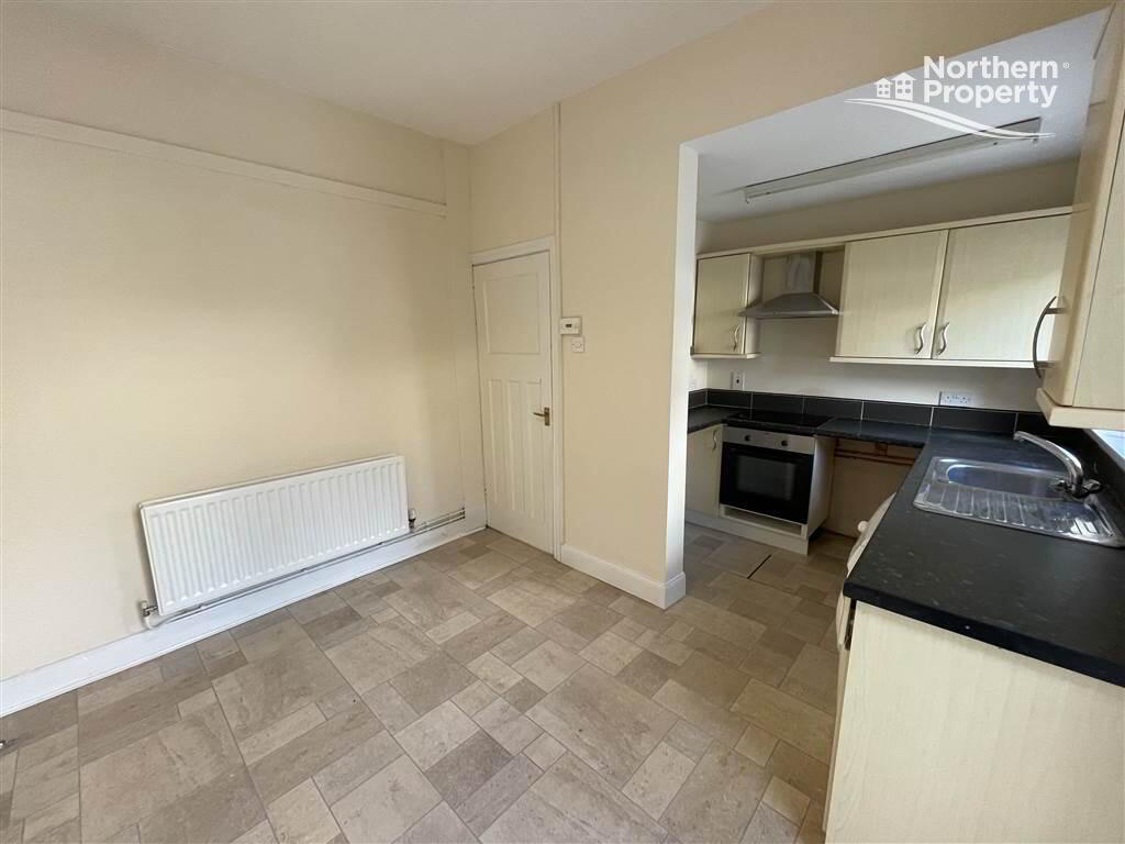 Photo 11 of 38 Iveagh Drive, Belfast