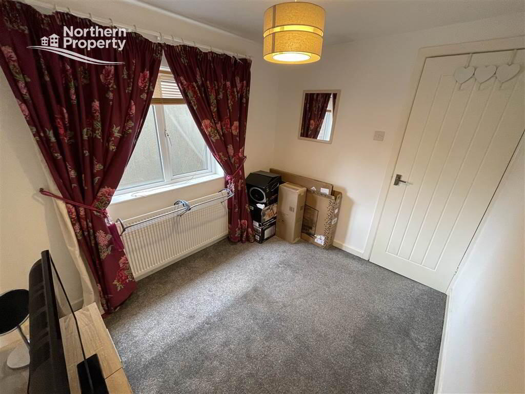 Photo 10 of 70 Chadwick Street, Belfast