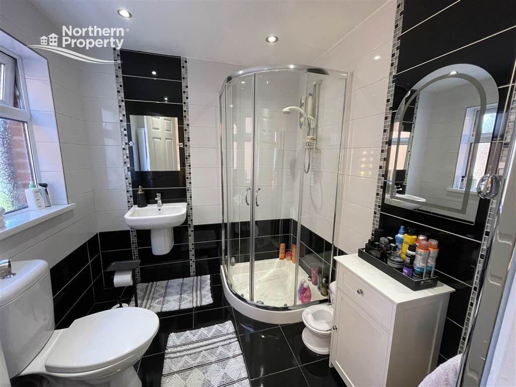 Photo 19 of 93 Cavendish Street, Belfast