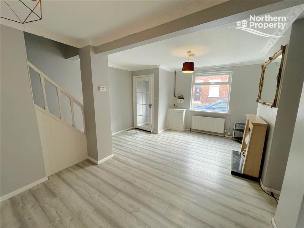Photo 3 of 34 Forfar Street, Beechmount, Belfast