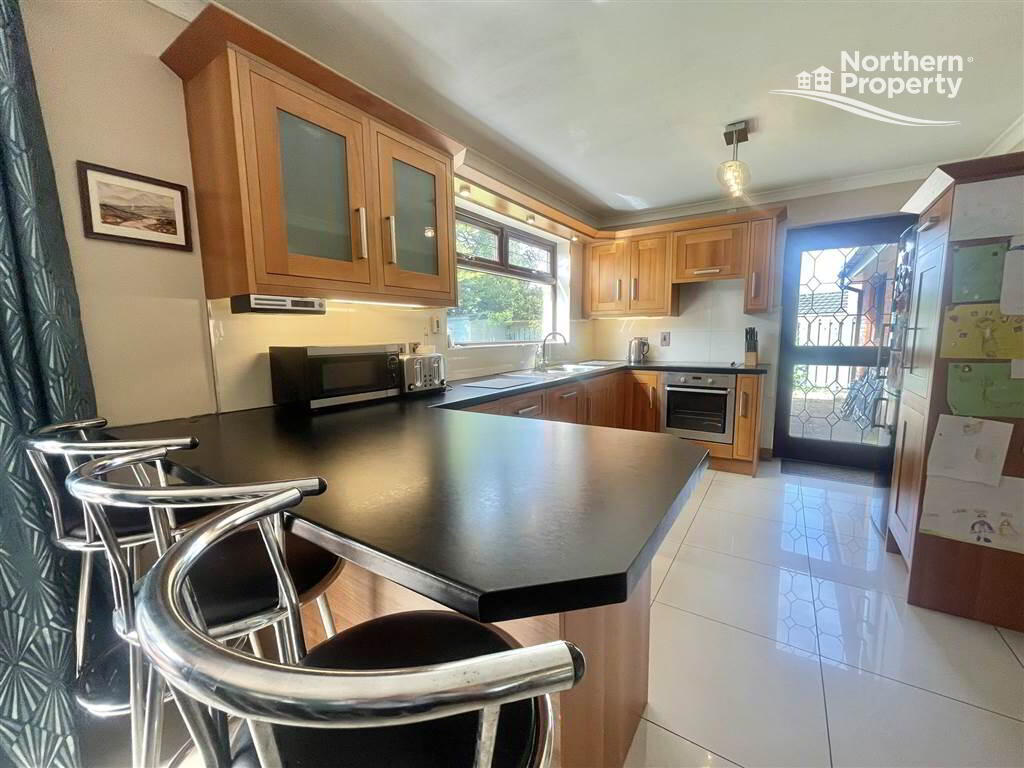 Photo 9 of 46 Oakhurst Avenue, Belfast