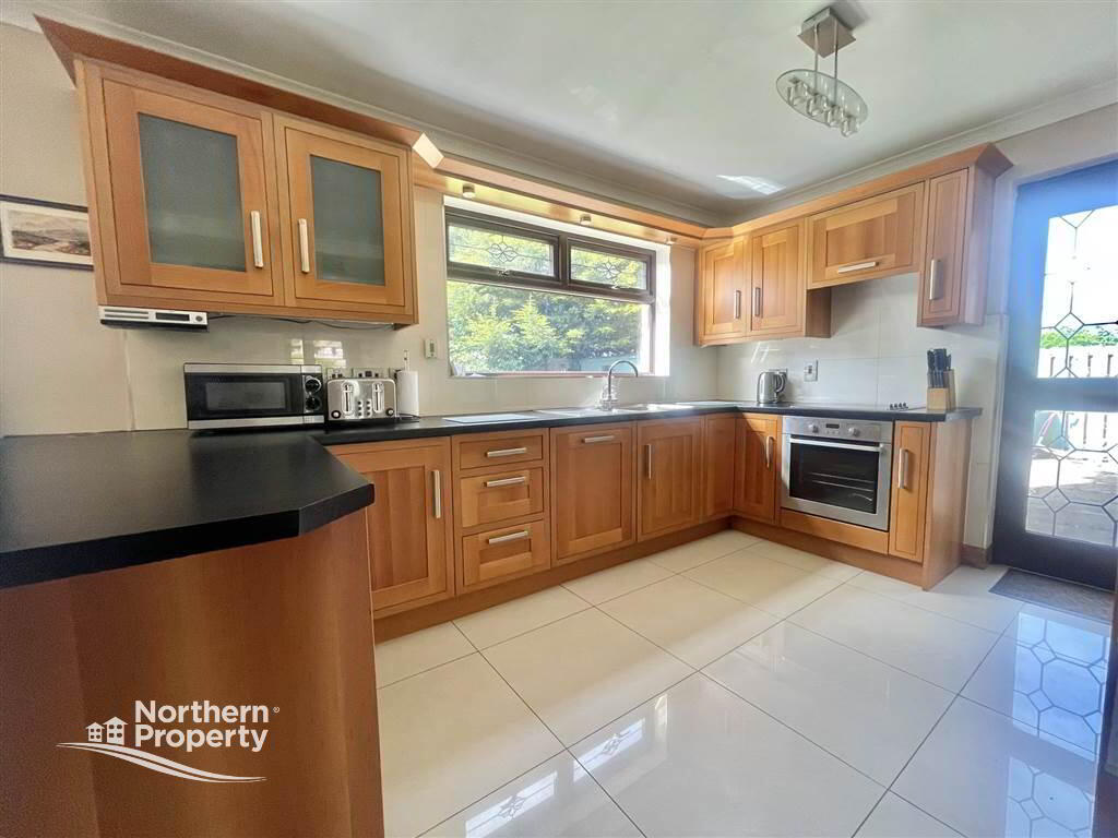 Photo 12 of 46 Oakhurst Avenue, Belfast
