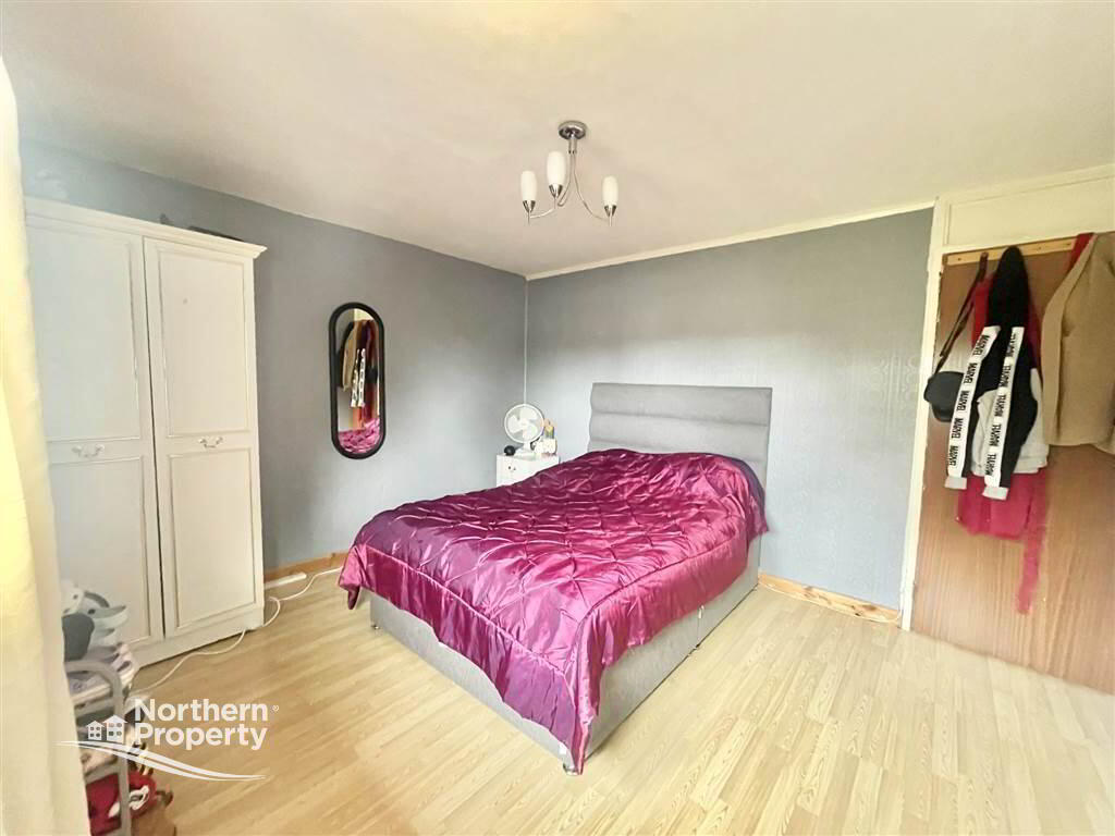 Photo 10 of 35 Divismore Crescent, Belfast