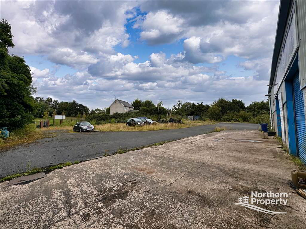 Photo 3 of 200 Stewartstown Road, Belfast