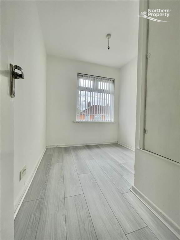 Photo 9 of 20 Mica Drive, Belfast