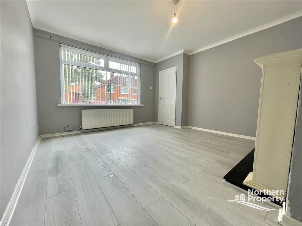 Photo 5 of 20 Mica Drive, Belfast