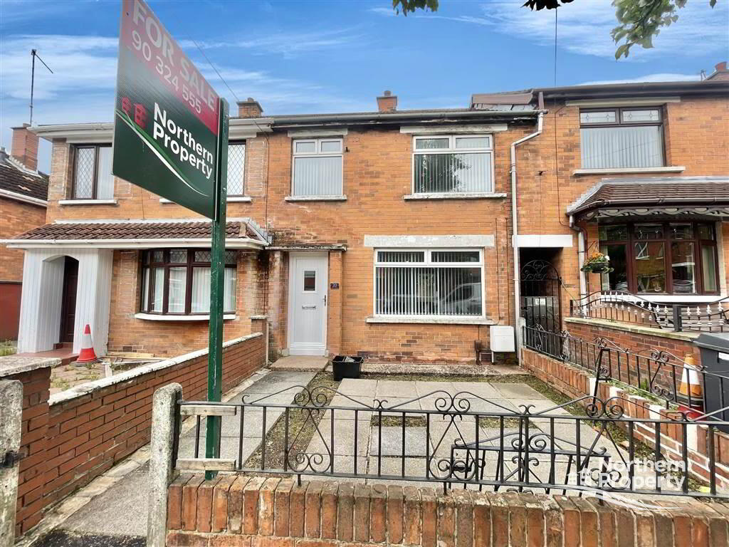 Photo 2 of 20 Mica Drive, Belfast