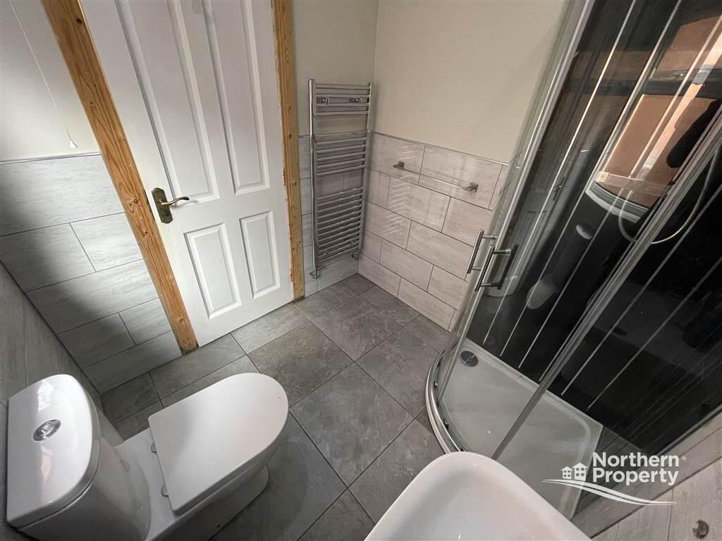 Photo 11 of 16 Locan Street, Belfast