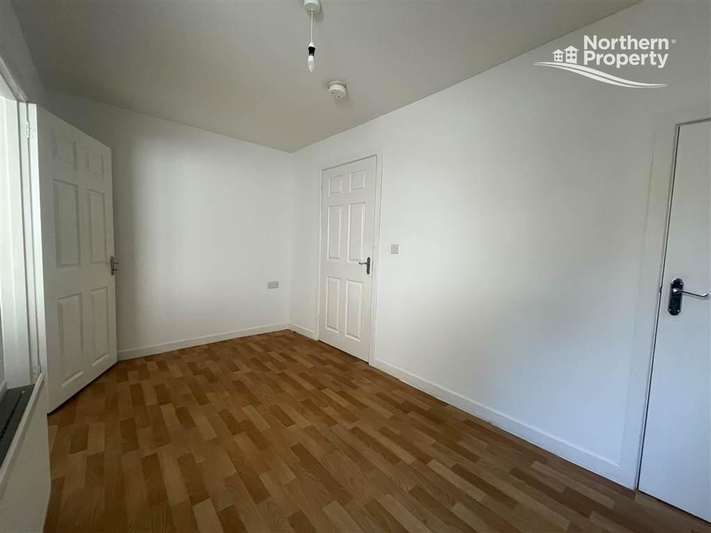 Photo 7 of 1 Hill Street, Dunmurry, Belfast