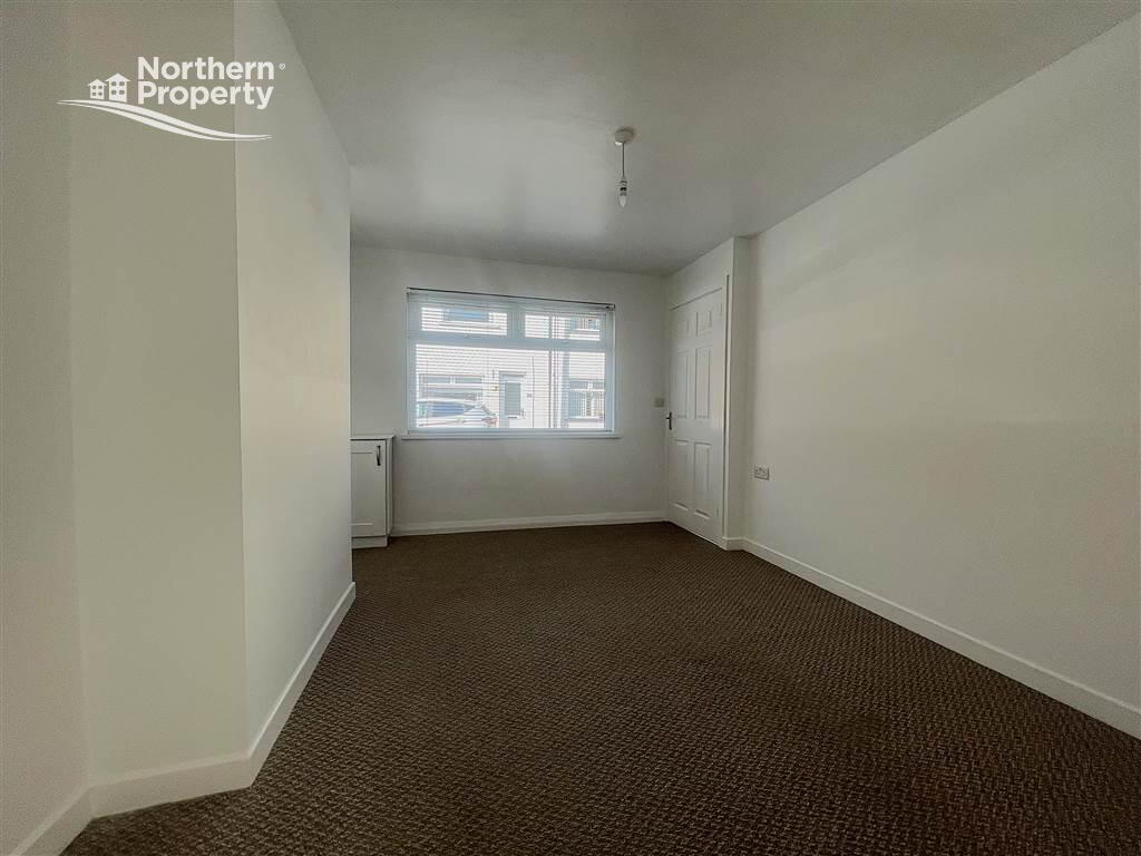 Photo 5 of 1 Hill Street, Dunmurry, Belfast