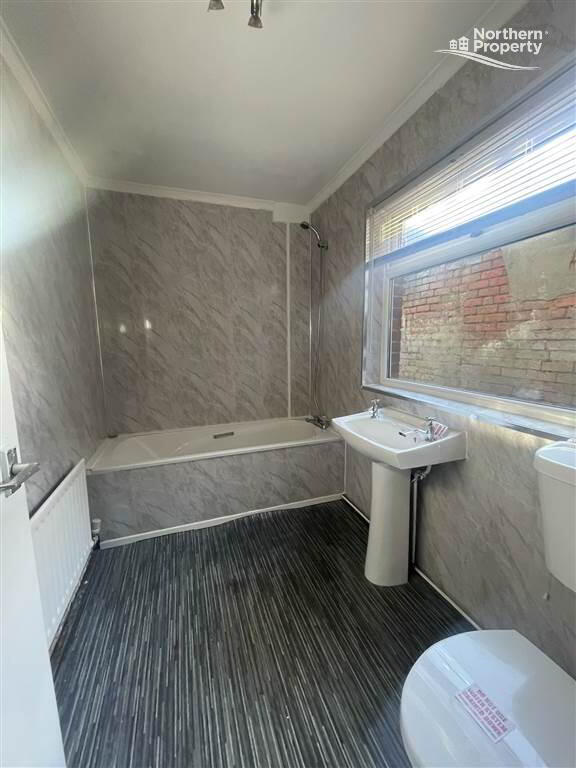 Photo 4 of 51 Forfar Street, Belfast