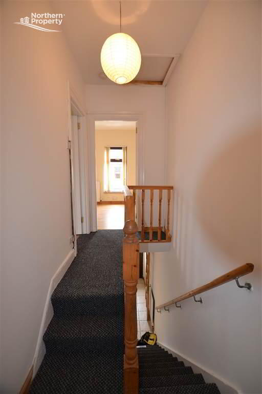 Photo 8 of 35 Fallswater Street, Belfast