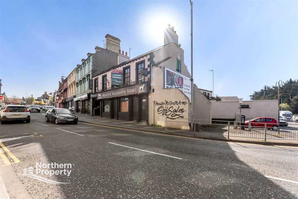 Photo 2 of 1 Edward Street, Lurgan