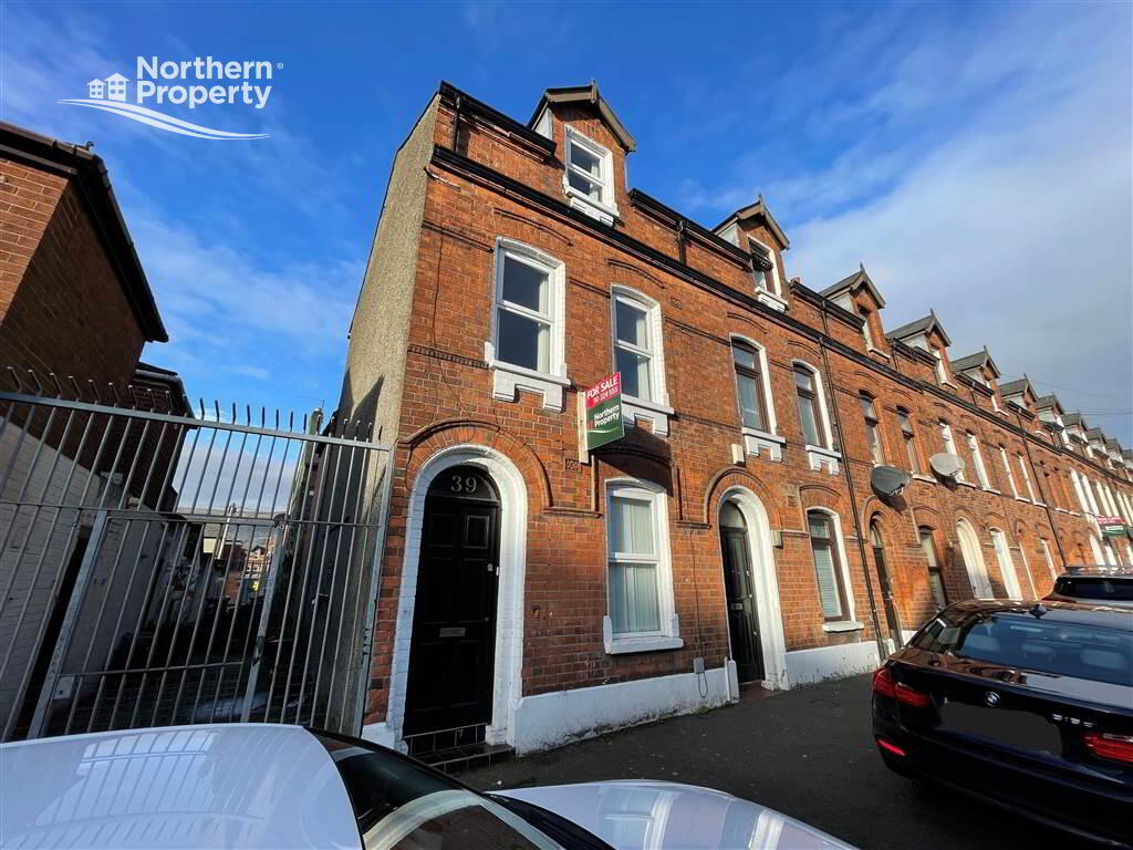 Photo 1 of 39 Crocus Street, Belfast